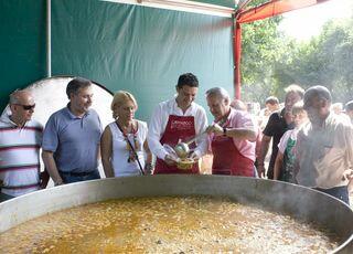 Camargo y Val de San Vicente estrechan lazos de amistad y colaboración en la Fiesta de la Convivencia de los Pueblos.