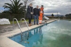  El Ayuntamiento ultima la reparación de la piscina municipal de Igollo