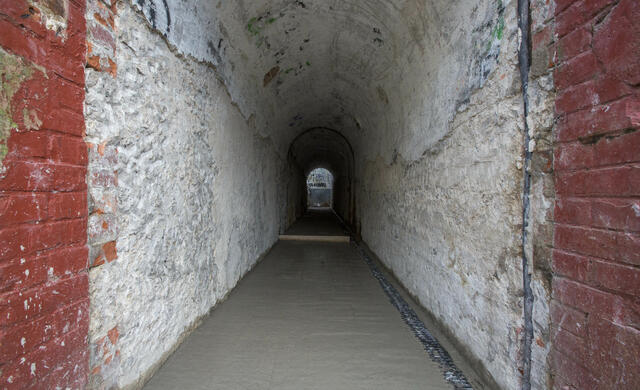 paso subterraneo